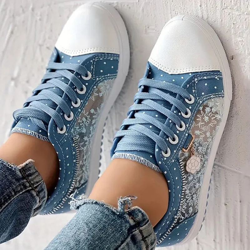 Caro | Eleganta Damsneakers Med Blommiga Detaljer