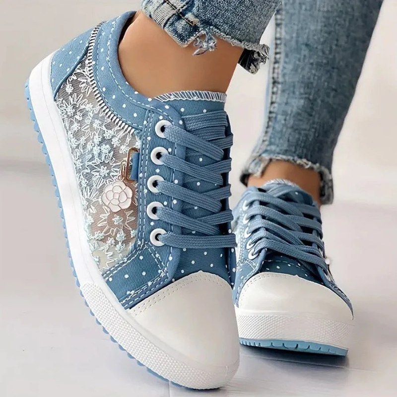 Caro | Eleganta Damsneakers Med Blommiga Detaljer