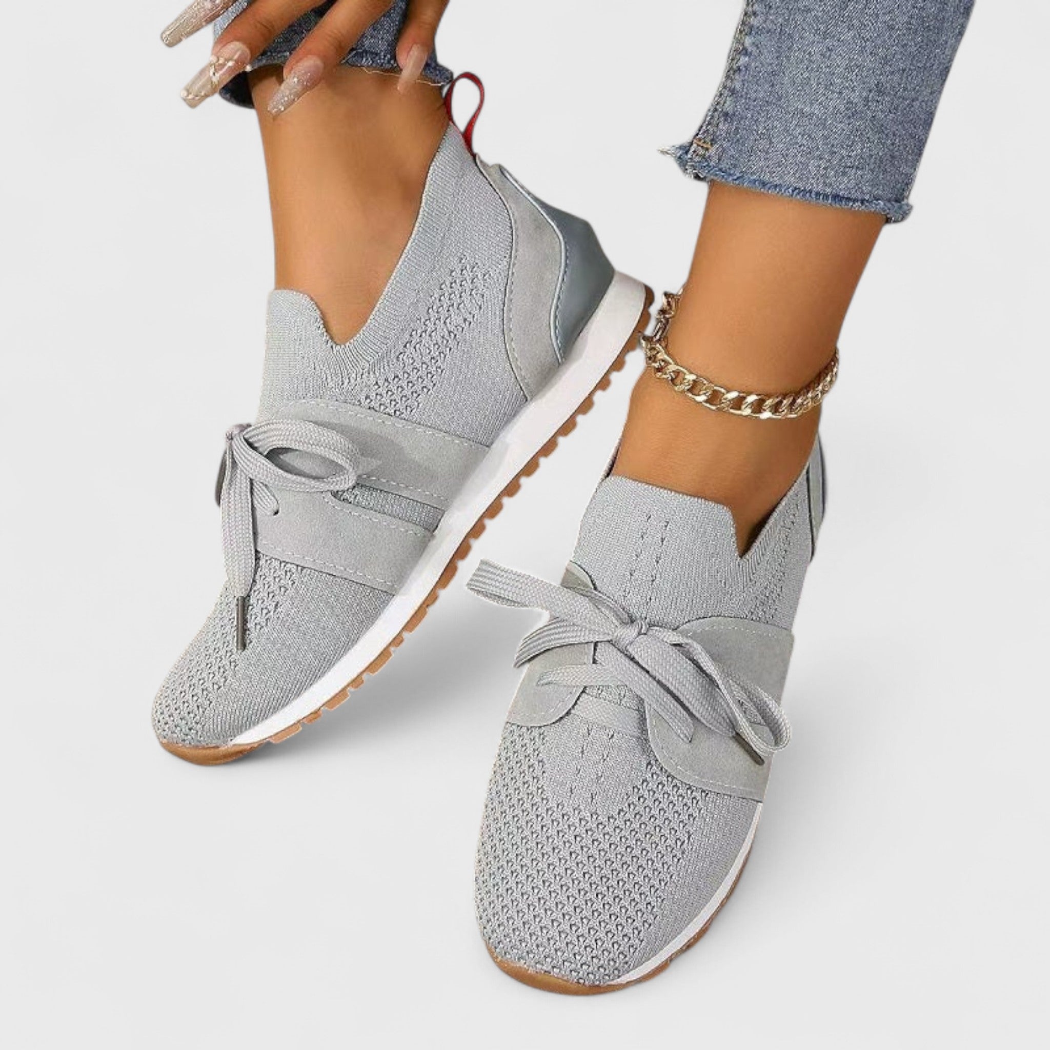 Elyora™ - Bekväma och Stilfulla Slip-On Sneakers för Kvinnor