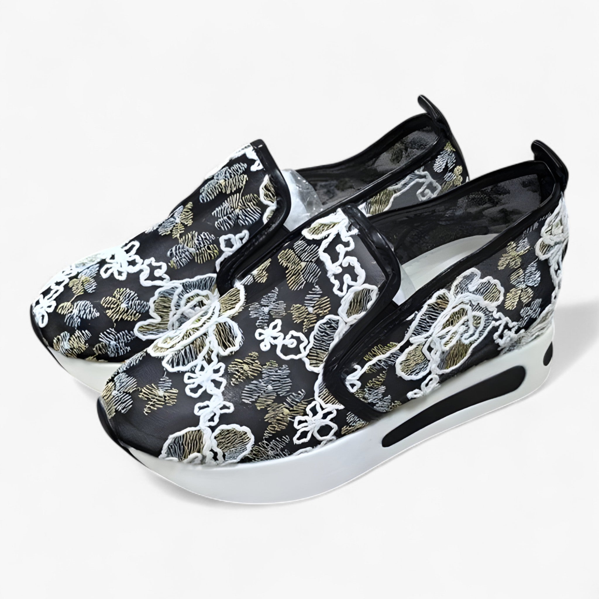 Zerina™ - Broderade Skor – Eleganta och Bekväma