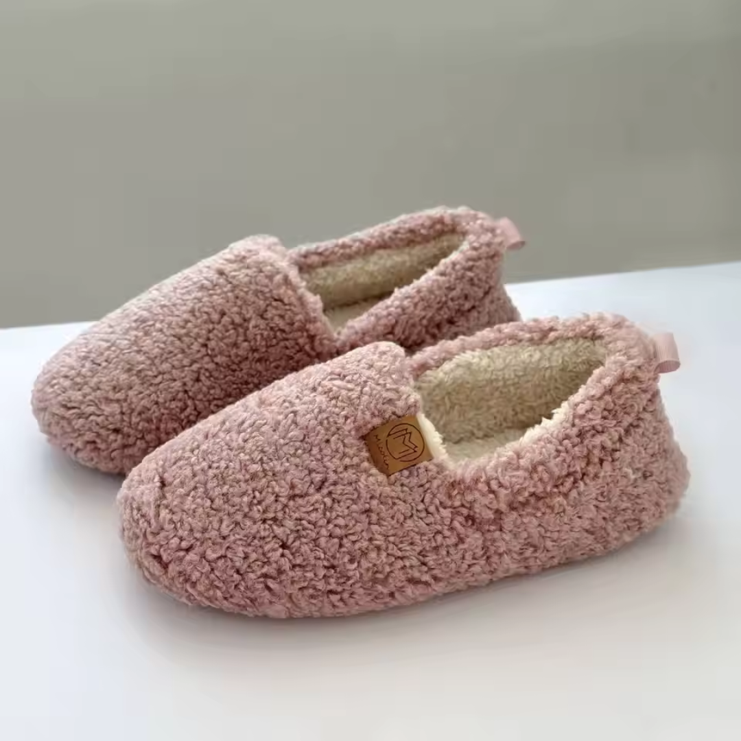 SnuggleStep™ – Varm Vinterslipper för Inomhusbruk med Mysigt Memory Foam