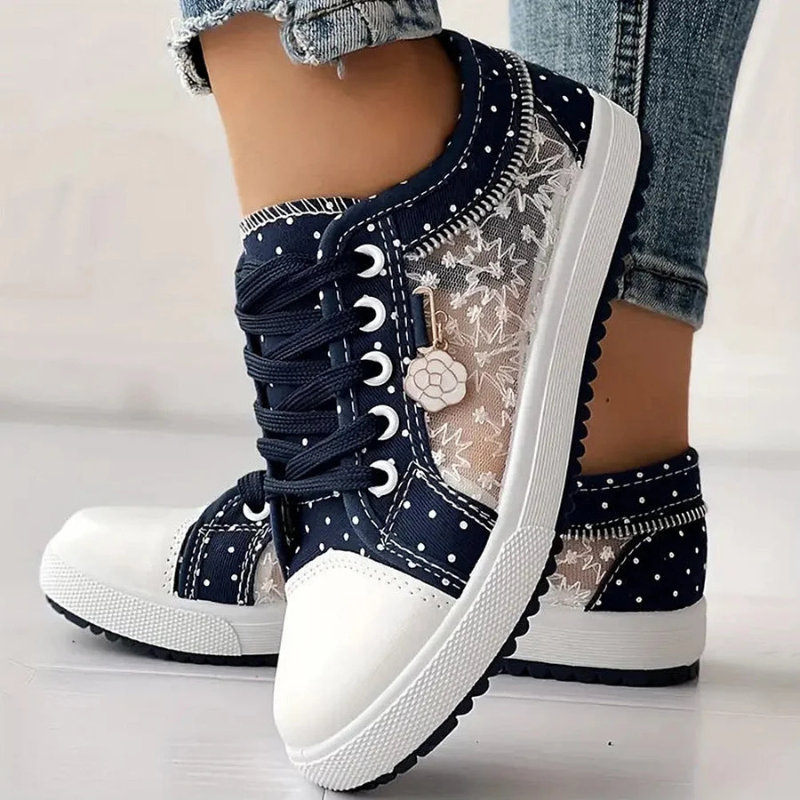 Caro | Eleganta Damsneakers Med Blommiga Detaljer