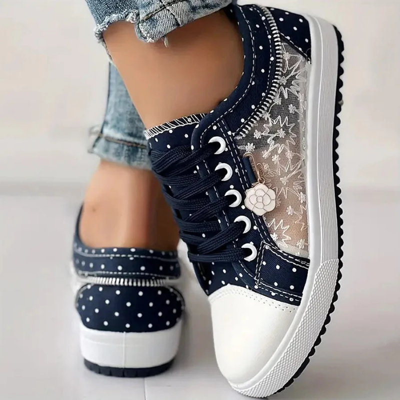 Caro | Eleganta Damsneakers Med Blommiga Detaljer